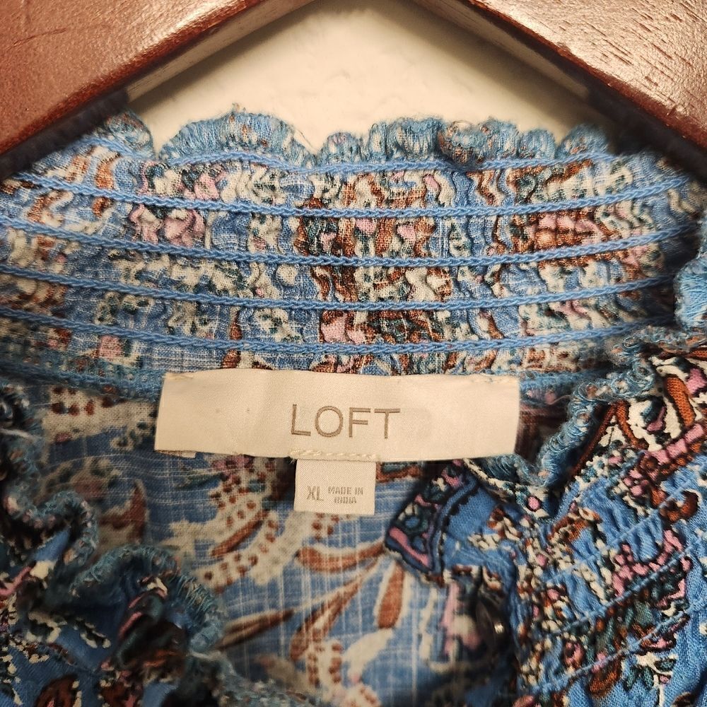 LOFT Bouquet Ruffle Shirt Blue Paisley Size XL - Picture 6 of 6